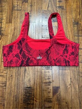 ALO Yoga Red Snake-Print Sports Bra Size Small